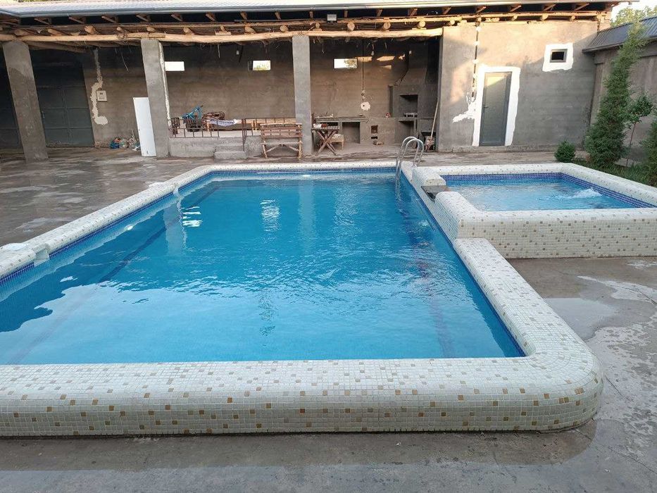 Dacha sotiladi Yangi O'zbekiston bog'i yaqinida