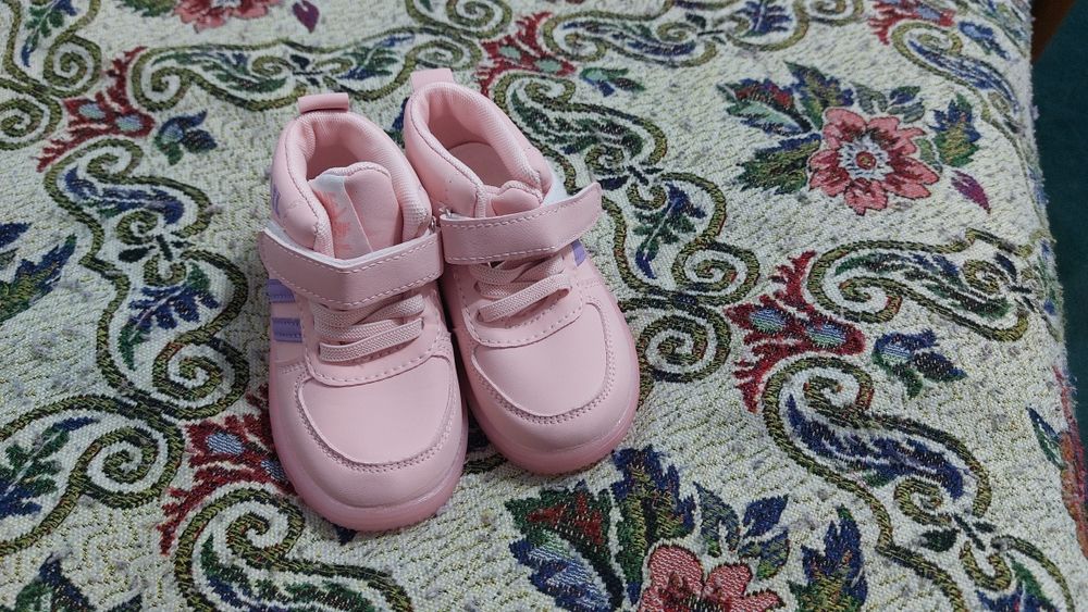 Детские кросовки