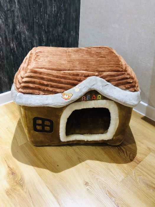 Домики для  кошек и  собак  маленких  пород