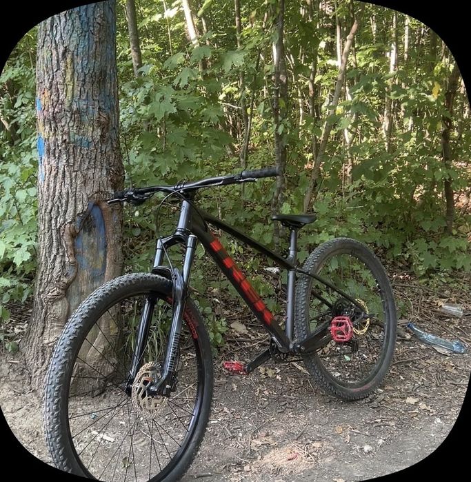Trek Marlin 5 2025 NU TRIMIT/schimb cu pc gaming