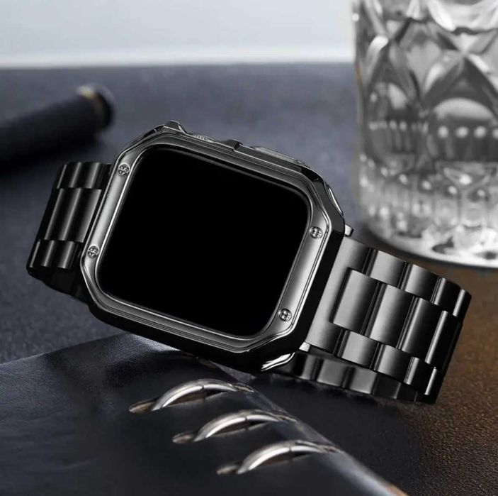 Стоманено калъфче с каишка за Apple Watch ULTRA/SE/9/8/7/6/5/4