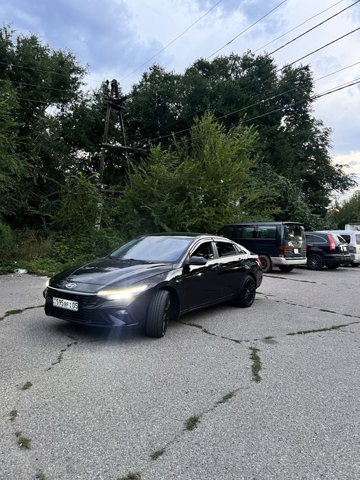 Продаю Элантру 25 года
