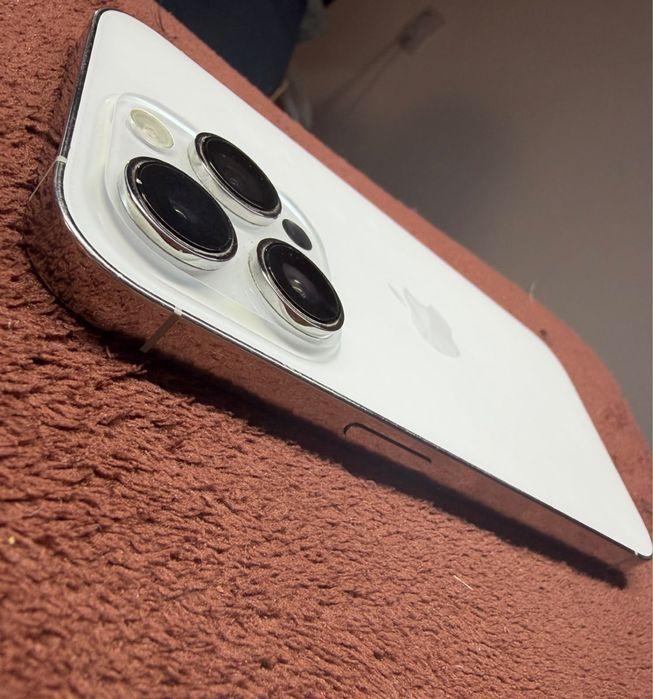 Vand Iphone 14 pro
