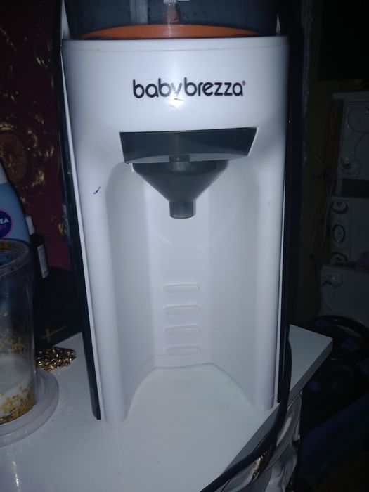 Vând aparat de făcut lapte praf