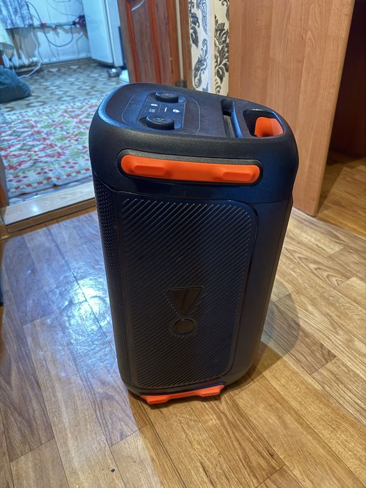 JBL PARTYBOX 110 стерео