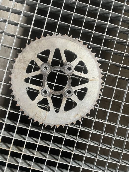 Pinion spate cross 250cc