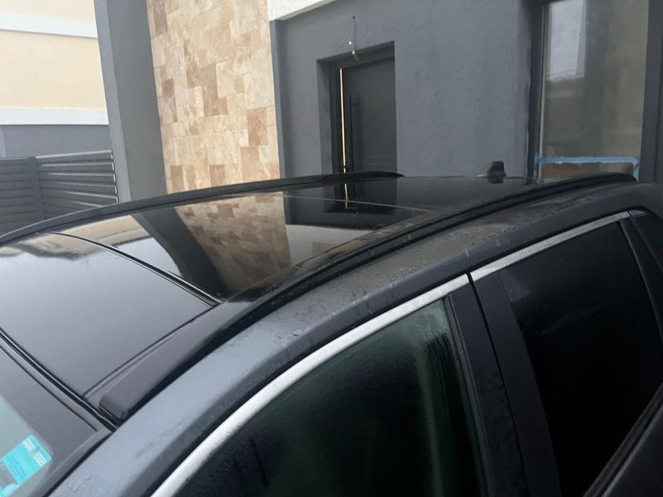 Panoramic RAV4 Luxury Premium - in GARANTIE!