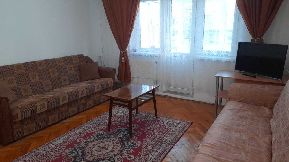 Inchiriez apartament cu 2 camere in Rogerius,str Moldovei