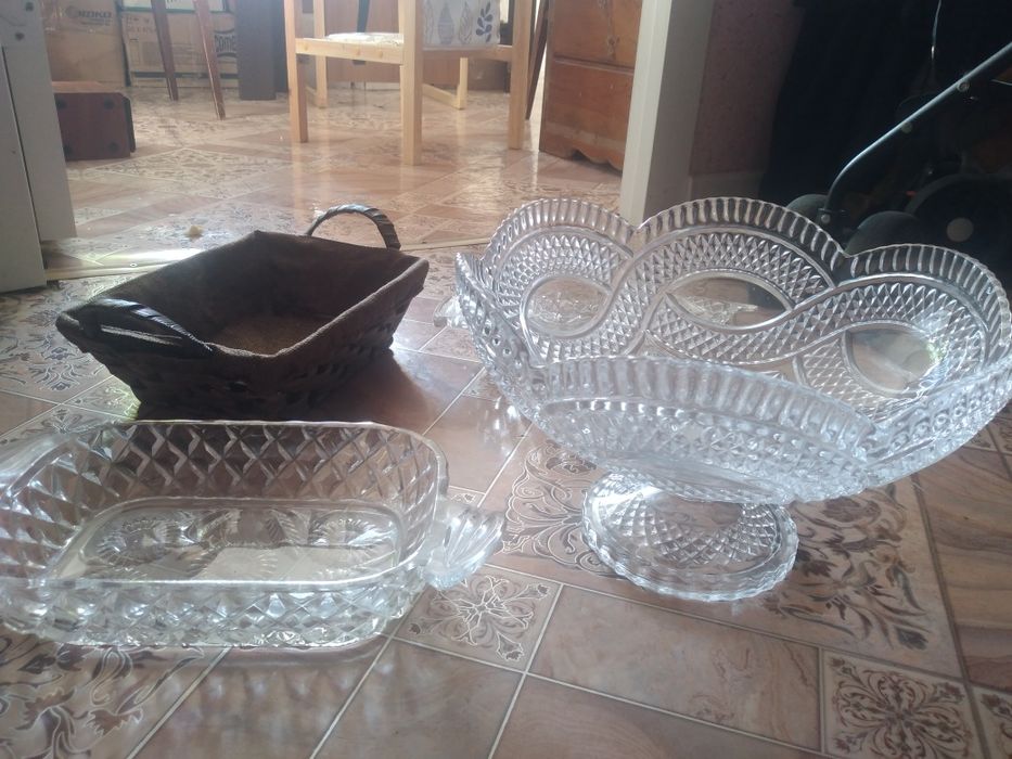 Ваза,Салатница хрусталь-1000тг