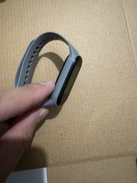 Mi band 5 срочно