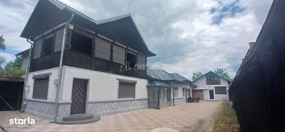 Casa 8 camere de vanzare Valea Voievozilor Targoviste 653mp teren