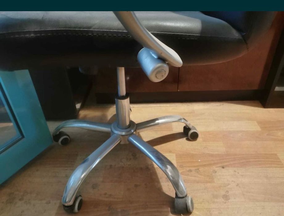 Кресло компьютерное офисное