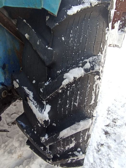 Продам Трактор с куном