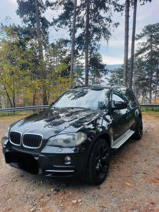 Vând BMW x5.