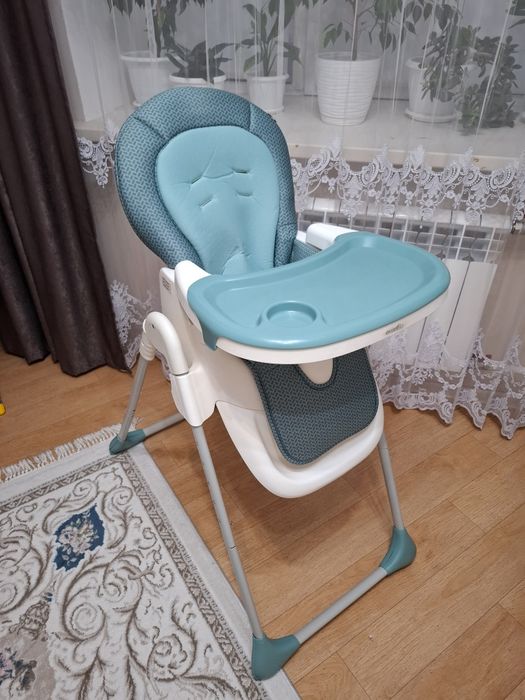 Продам стульчик для кормления