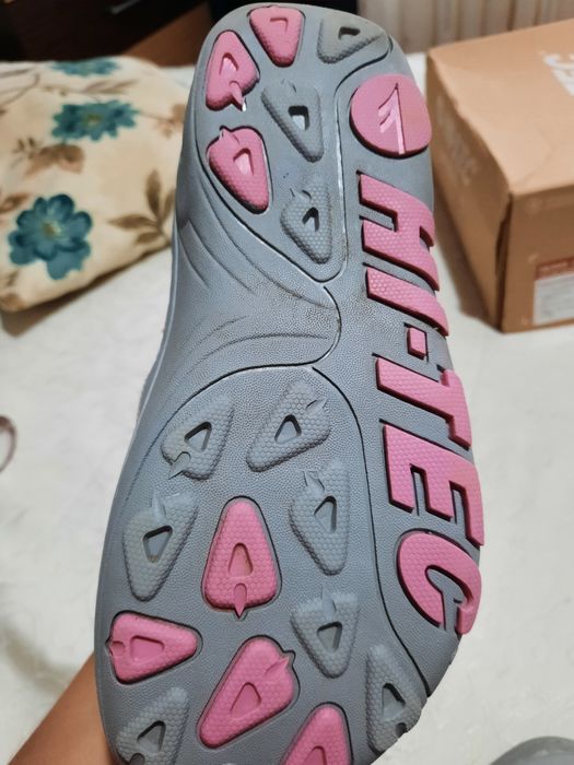 Апрески за момиче HI-TEC номер35 35