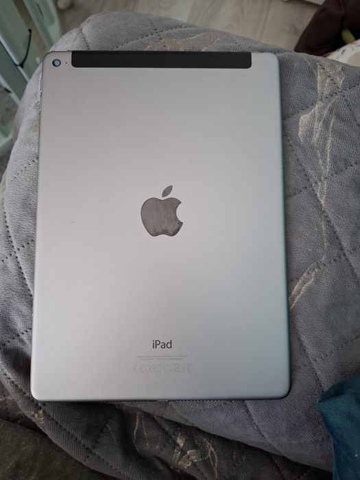 Apple iPad air 2 - 64Gb cu Sim