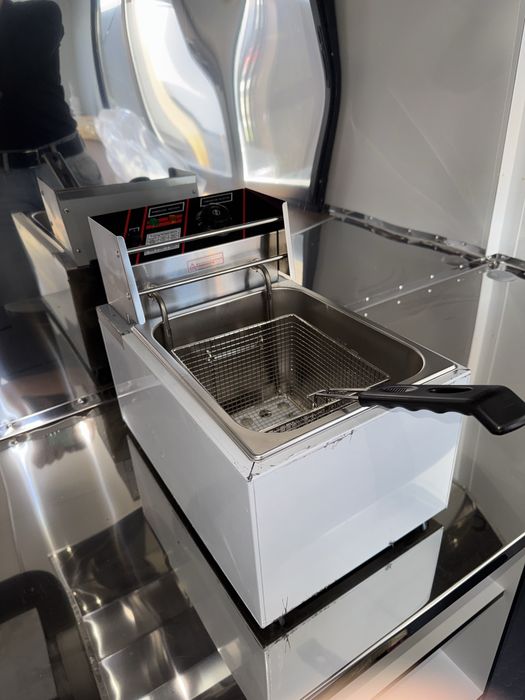 Каравана за бързо хранене +Подарък! с аспиратор 4*2м