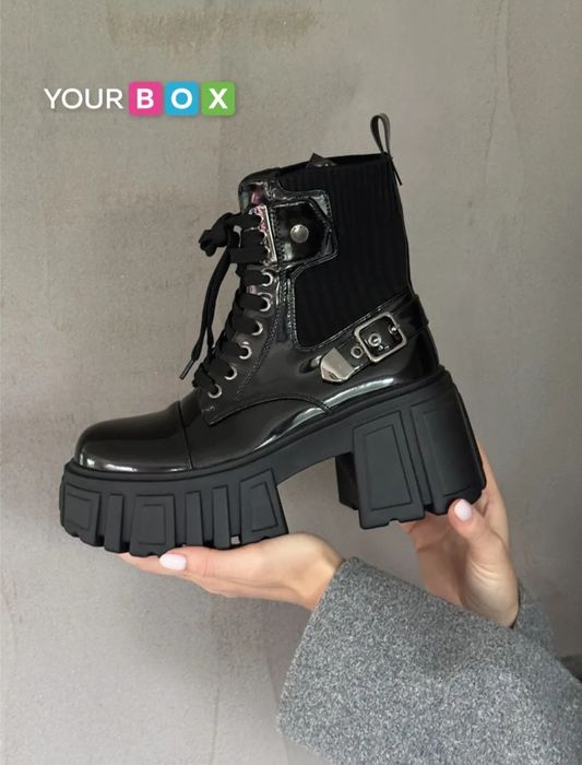 Ботинки демисезонные размер 41