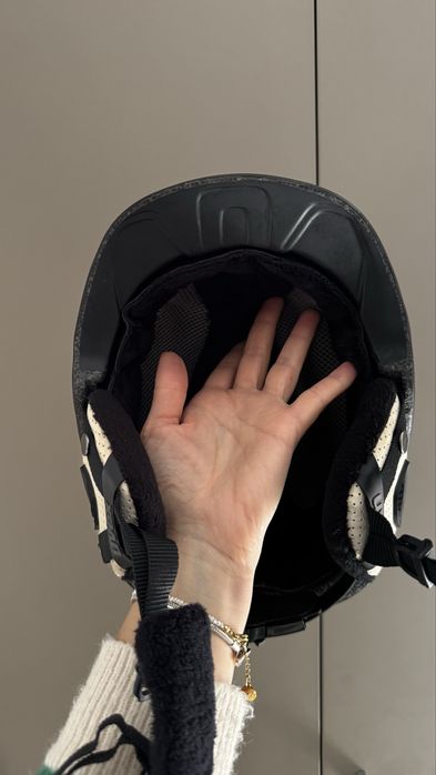 Дамска каска за ски Uvex, 51-55 + очила