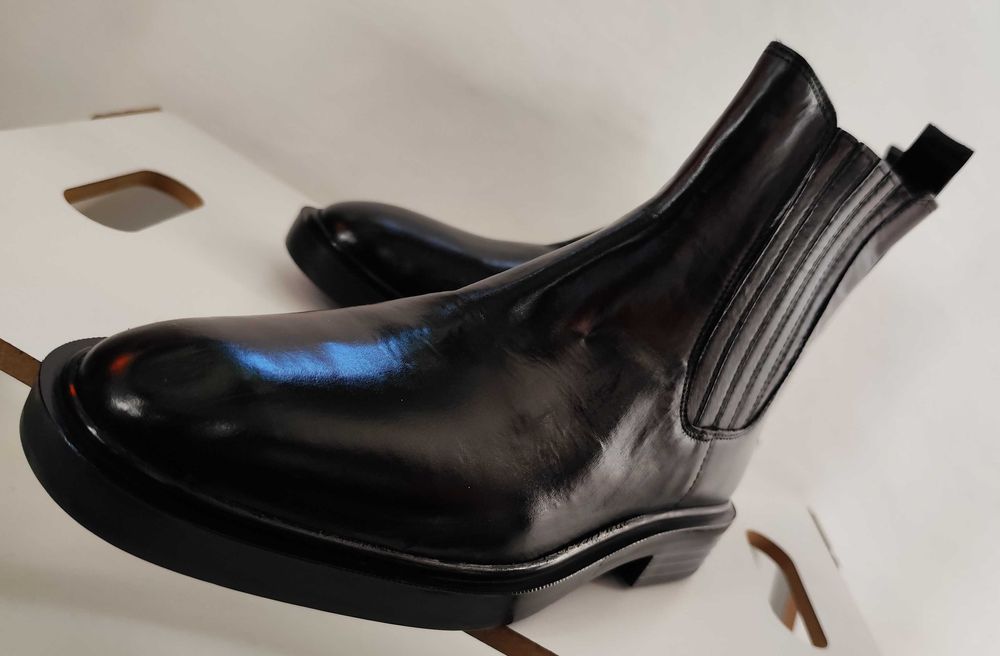 Ghete chelsea plain toe 40.5 41 ZARA NOI piele naturala moale negru