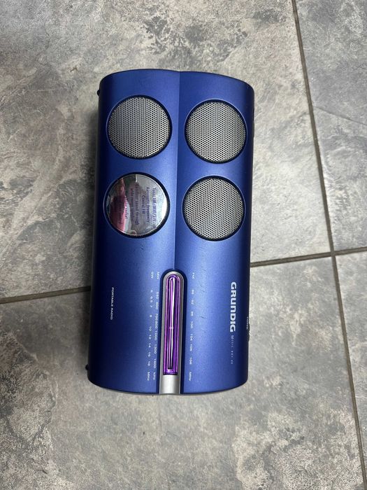 Радио Grundig music boy 40