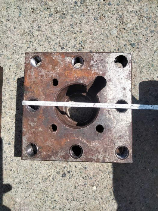 Продам резцедержатель на токарный станок 1к62.