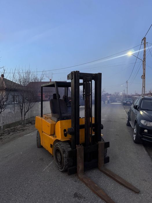 Vand stivuitor balcancar