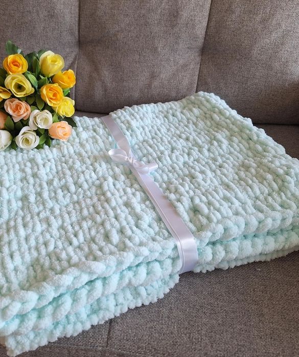 Ръчно плетено бебешко одеало