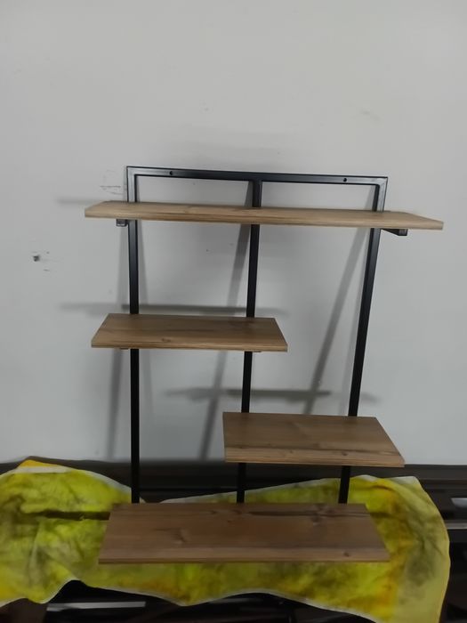 Полка в loft стиле