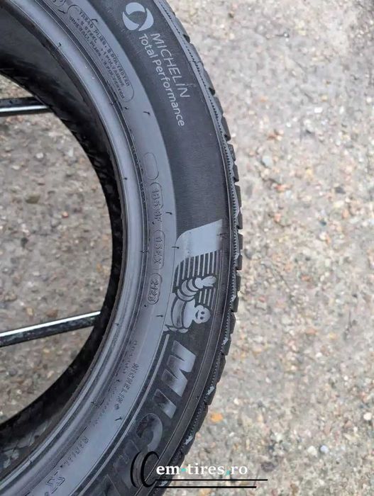 Anvelopa Iarna 235/55 R19 MICHELIN Pilot Alpin 5 SUV