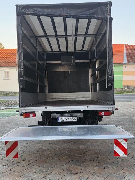 Iveco daily 2022 cu lift hidraulic 15 palet impecabili