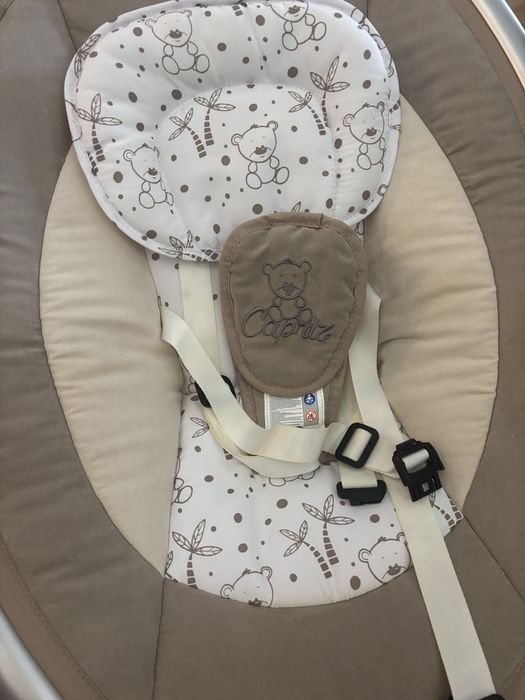 Електрическа музикална шезлонг люлка Chipolino Capriz/Чиполино в кутия