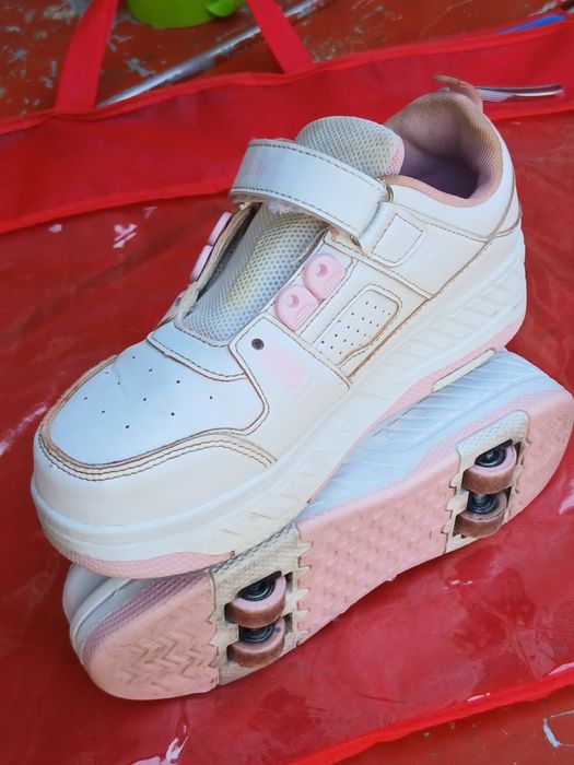 Роликовы красовка б/у Ro'likli krasovka  яхши,харошы состояния