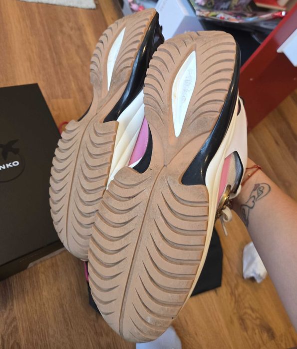 Оригинални маратонки Pinko