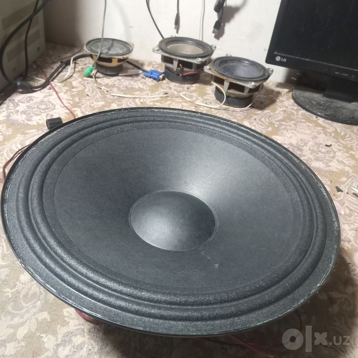 Динамиклар сотилади