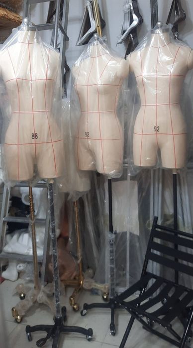 Professional chiziqli manikenlar