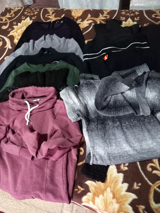 Lot 9 rochii groase pt sezonul rece