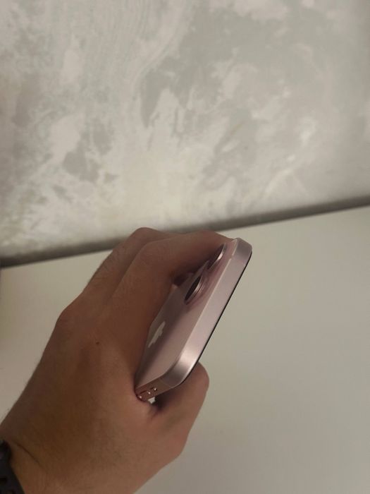 iPhone 15 128gb 77%