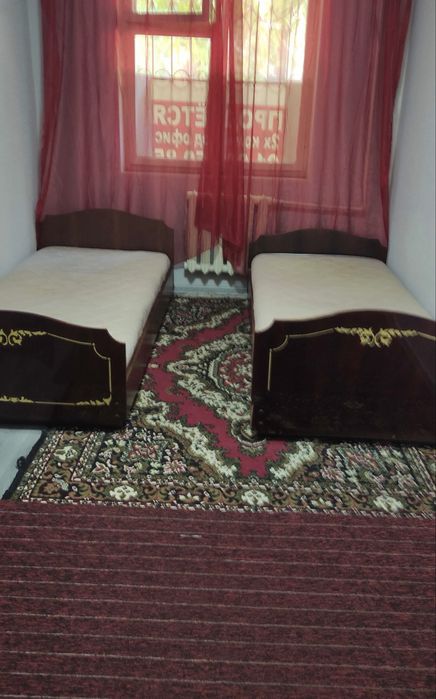 Чиланзар Фархадский 2х комнатная. Всем сдается!