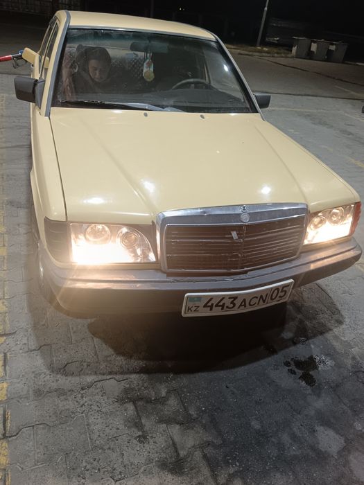 Продам Мерс 1985 года
