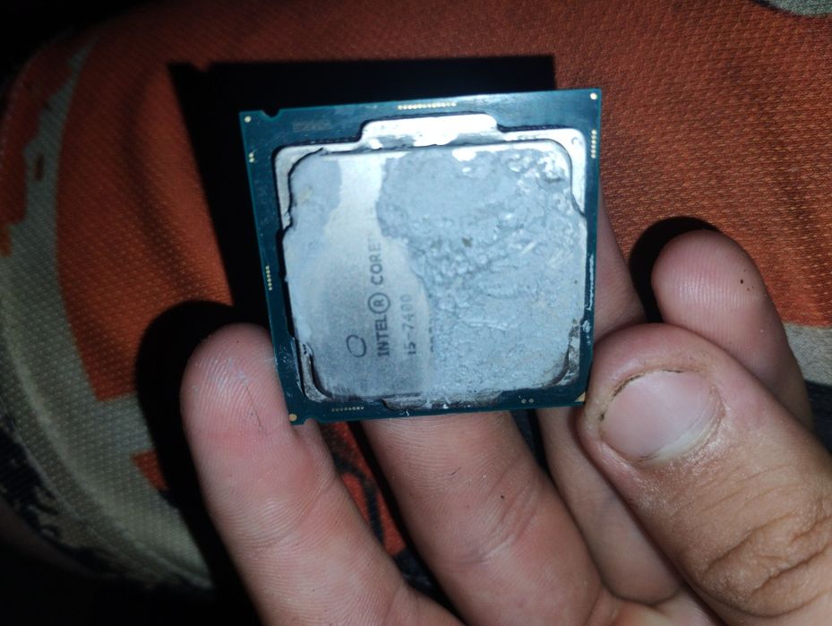Placa de bază defectă h110 pro BTC+, +i5 7400 .