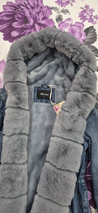 Дънкова парка сив пух свалящ се размер Л,  леко умалено, става и за М