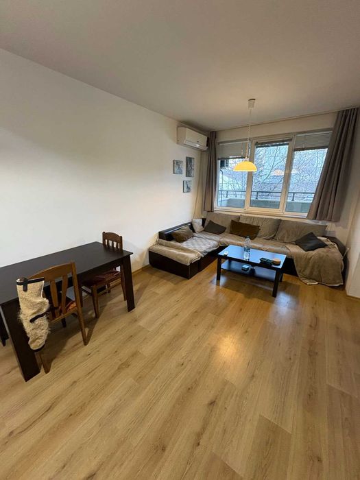 Продава се Тристаен апартамент в Стара Загора, Център - 122 кв.м за 1169 €/кв.м - Снимка #1