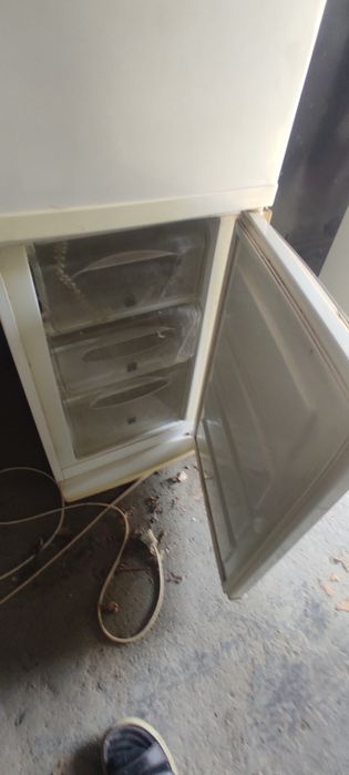 Холодильник с доставкой