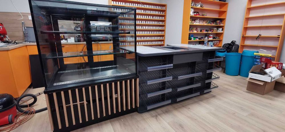 Топли Бен Мари и хладилни витрини за бързо хранене - по поръчка