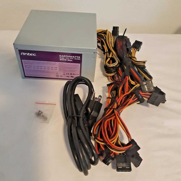 Sursa PC Antec 650w