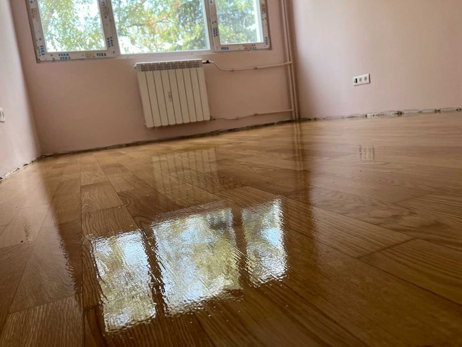 Безпрахово циклене на паркет и дюшеме
10 лв