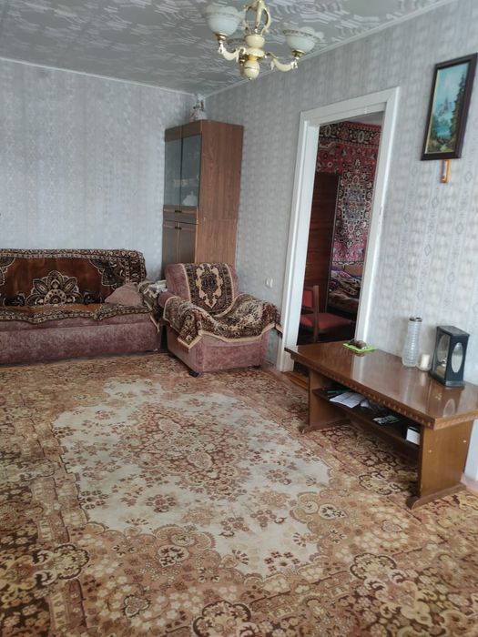 Продам 4-х комнатную квартиру