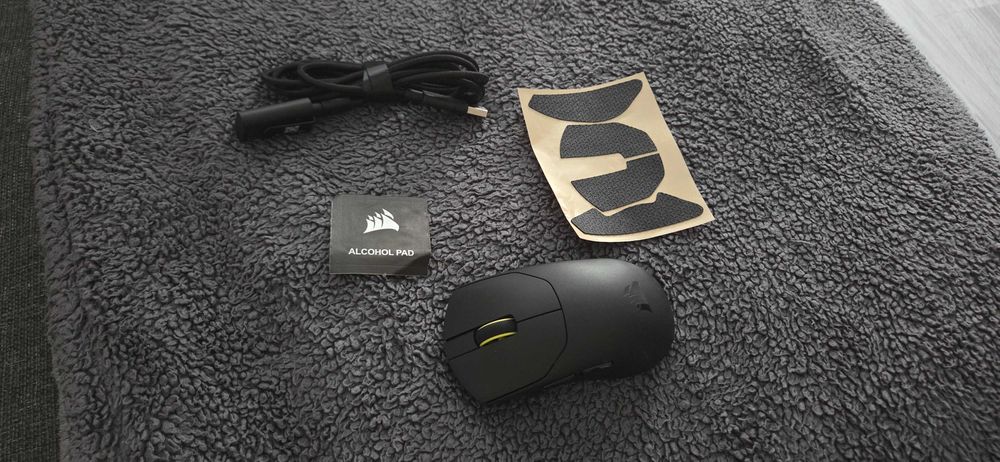 Mouse Corsair saber pro v2